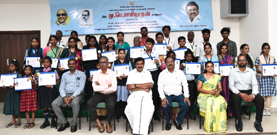 தமிழக அரசின் “தமிழ் வெல்லும்” பல்சுவை போட்டி: கவிதை பிரிவில் தென்கொரிய முனைவர் ஞானராஜூக்கு விருது